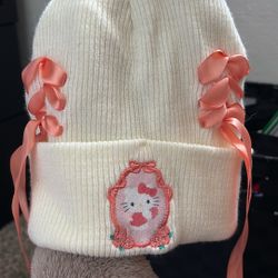 HK Coquette Ribbon Hello Kitty Beanie
