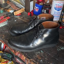 Redwing Postman