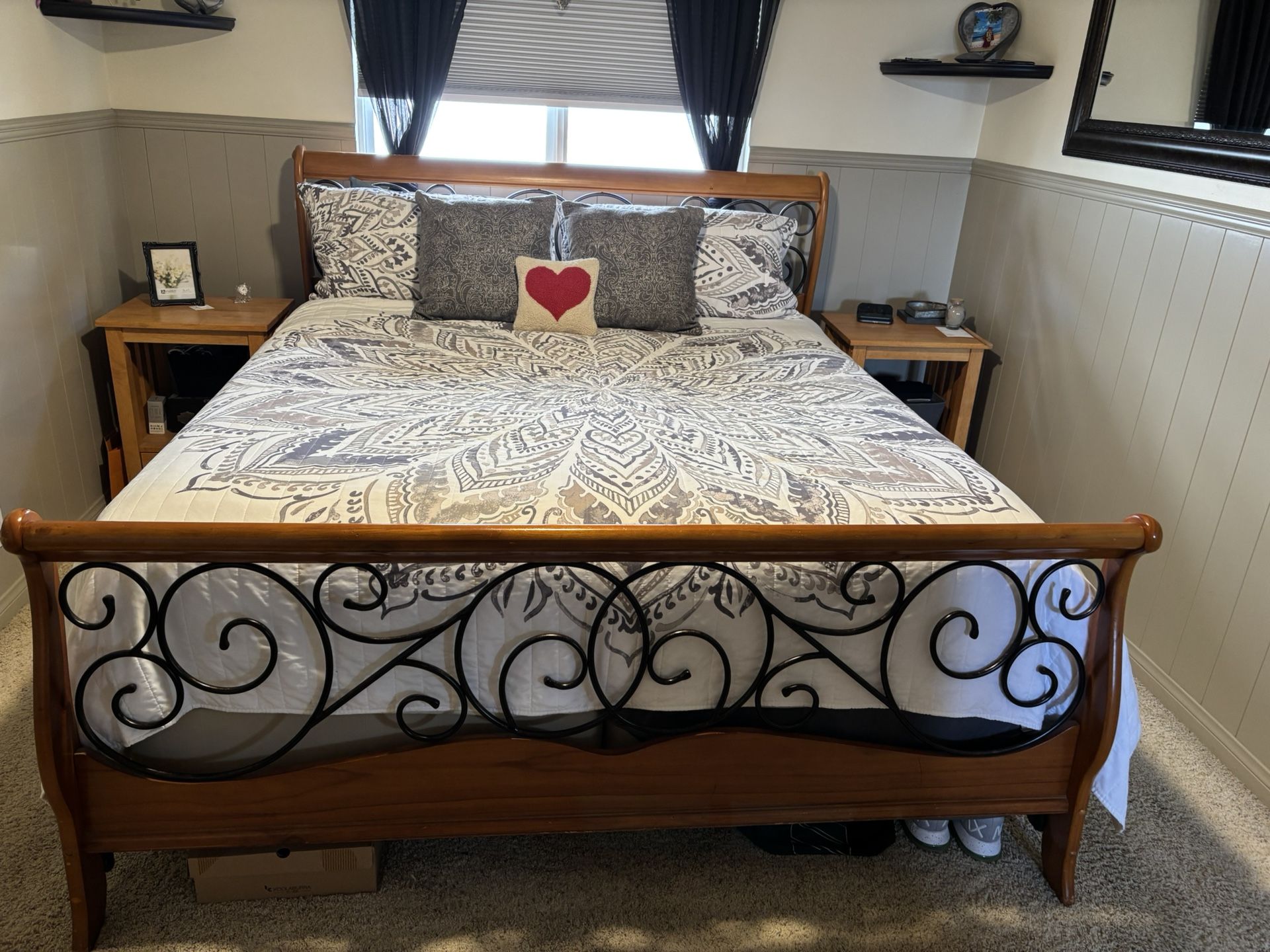 Cal King Bed Set. NO MATTRESS