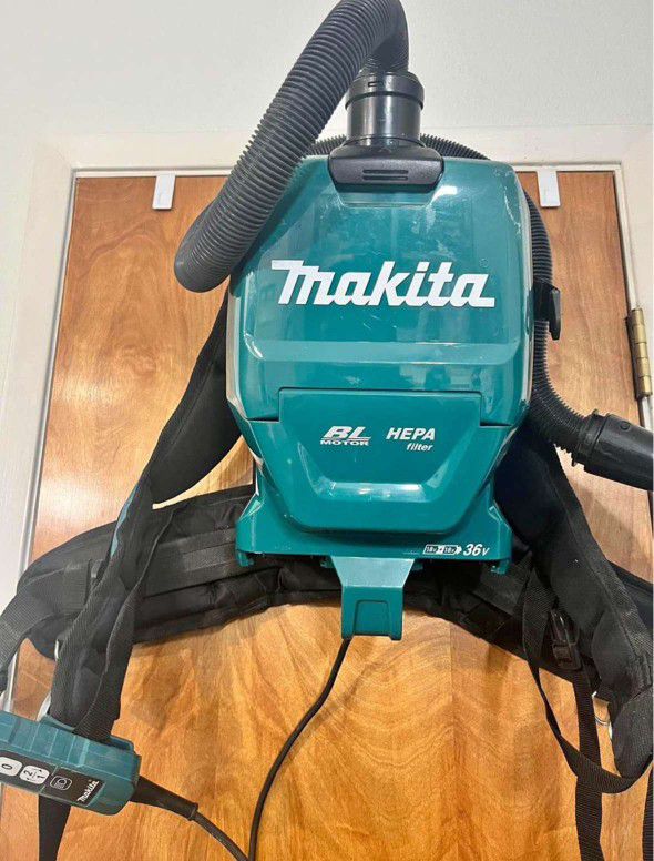 Makita backpack dry vacuum