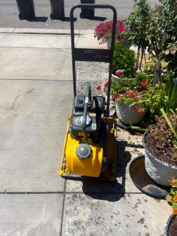 Wacker Neuson 20 in. Vibratory Plate Compactor