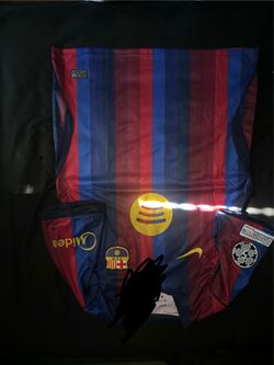 Barcelona 26/27 home kit