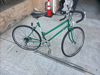 Vintage Sturdee Road Bike