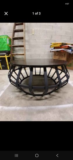 Round Industrial Coffee Table Wood and Metal