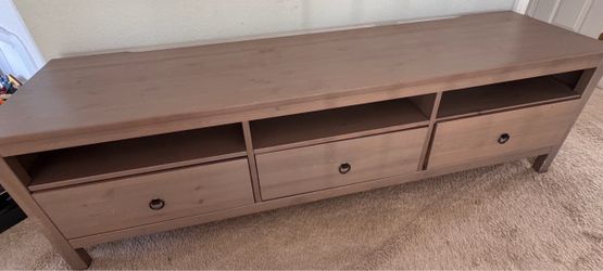 Entertainment/TV stand or cabinet
