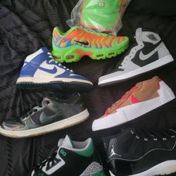 Sneakers
