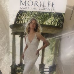 New MoriLee Gown 