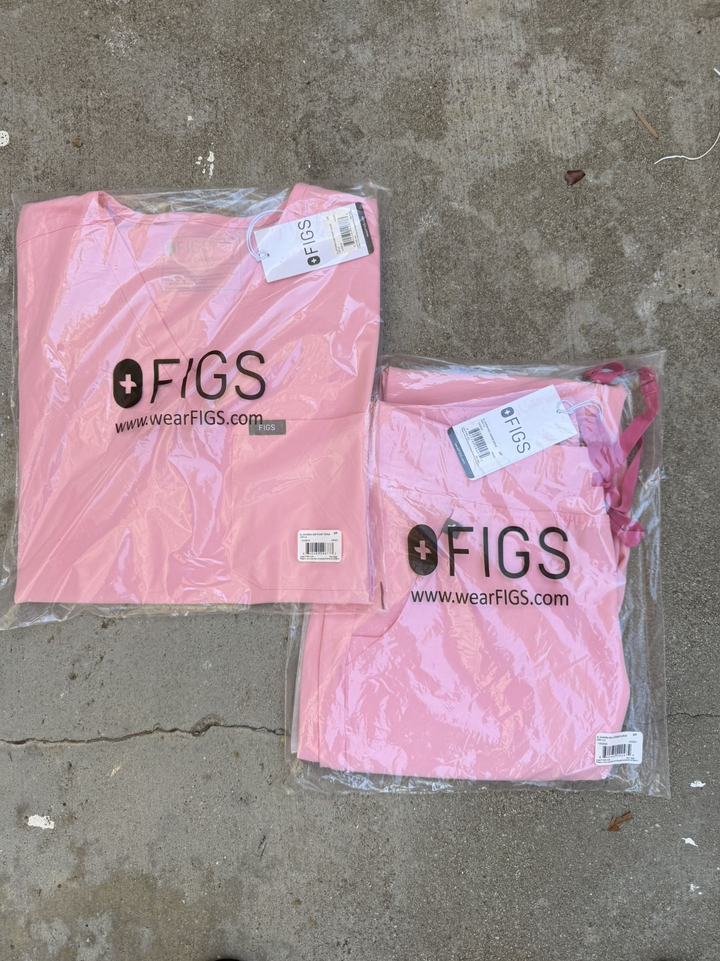Figs Scrub Set