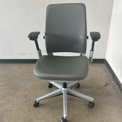 Office Chair Amia Steelcase 
