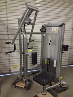 Cybex row