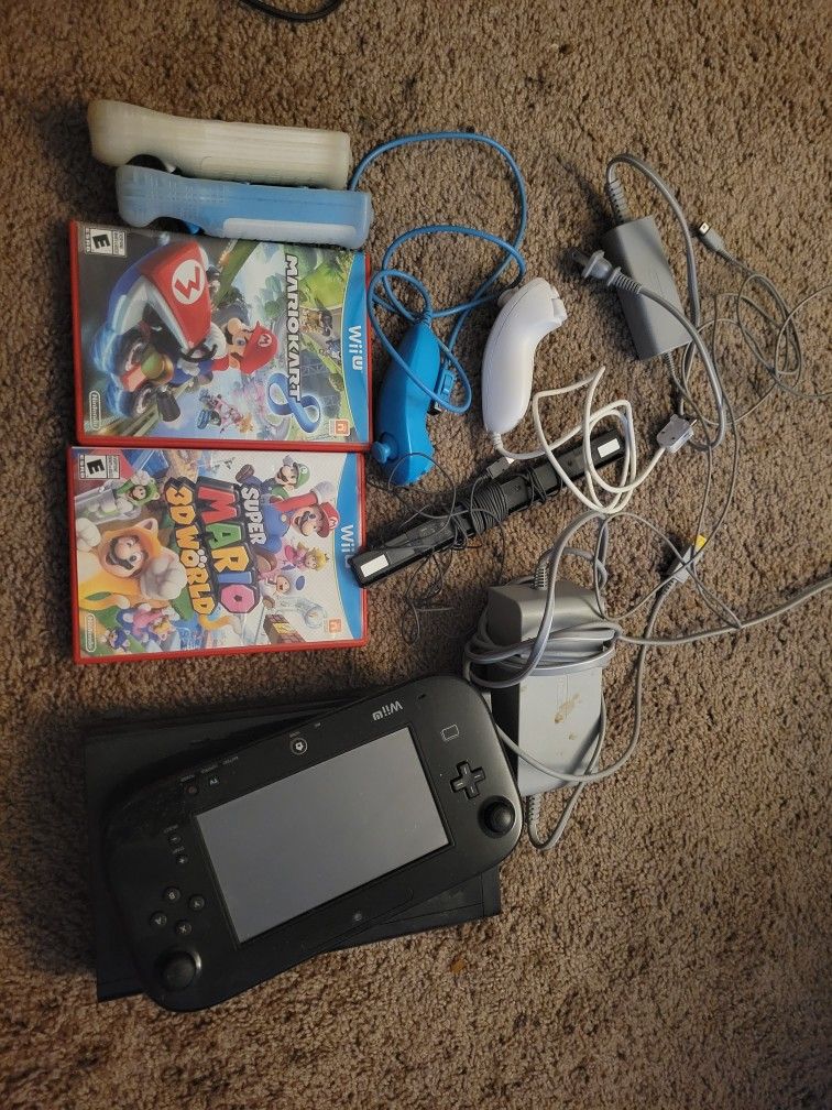 Nintendo Wii U Plus Games And Controllers