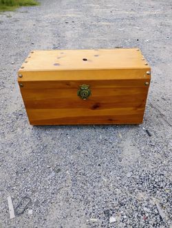 WoodenTreasure Chest