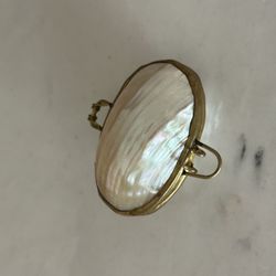 Oyster Shell Pendant That Opens 