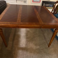 Dining room table