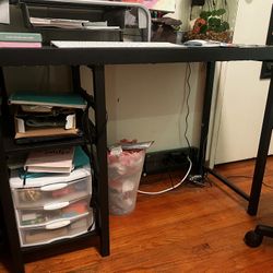 Black Desk 