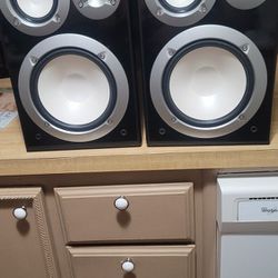 YAMAHA Speakers, model #NS6490, good Condition,  $70.00.