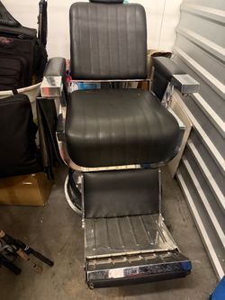 Barber chair