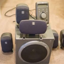 Logitech 5.1 Surround Sound Speaker System