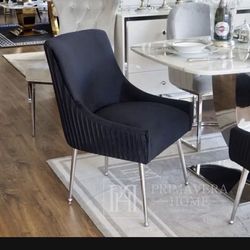 Black velvet chair, brand new