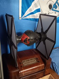 Star Wars tie fighter large scale 25" tall. Very cool display. 23 Mile and Card Macomb Township Michigan