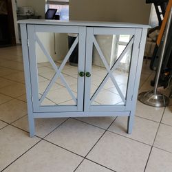 Small Cabinet 