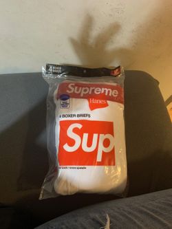 Supreme Hanes boxers (4pack )
