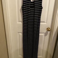 Size LG MAXI DRESS