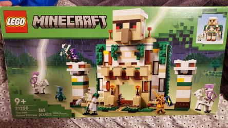 Lego Minecraft Iron Golem Fortress 