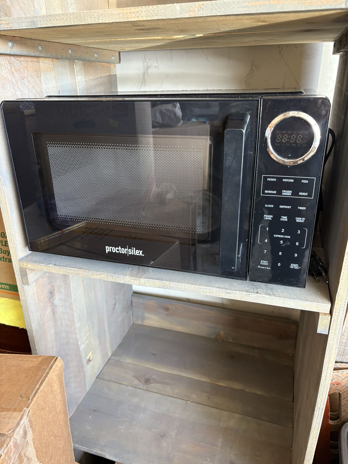 Proctor/silex Microwave 