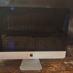 Apple iMac 21.5 Inch Desktop Computer (2020) 