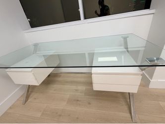 Make your office stand out with elegance, style, and functionality.