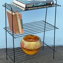 Mid century wire bookshelf/plant stand