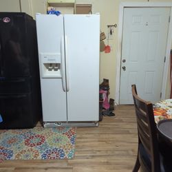 Refrigerator Kenmore