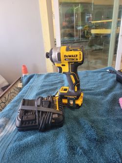Dewalt