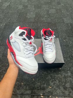 Air Jordan 5 Fire Red Sneakers