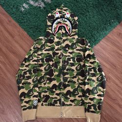 BAPE Shark Full Zip Hoodie – Green Camo – Size XL – PreOwned