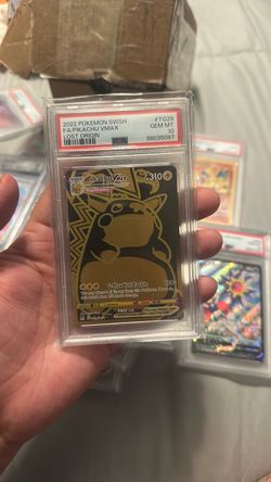 Pikachu vmax PSA 10