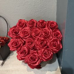 arreglos en caja de corazon para san valentin
