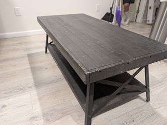 Dark Wooden Farmhouse Style Coffee Table with 1 shelf
