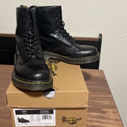 1460 Dr.Martens Boots 