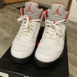 Jordan 5 Fire Red