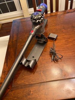 Dyson V7 Animal Cordless Stick Vacuum