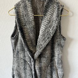 Fur Sleeveless Vest In Gray