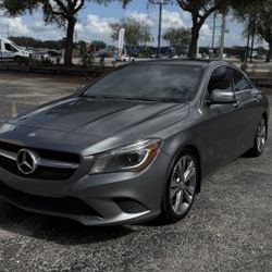 2014 Mercedes-Benz CLA