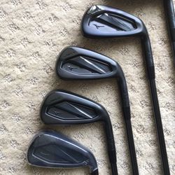 Mizuno JPX HOT METAL BLACK graphite
