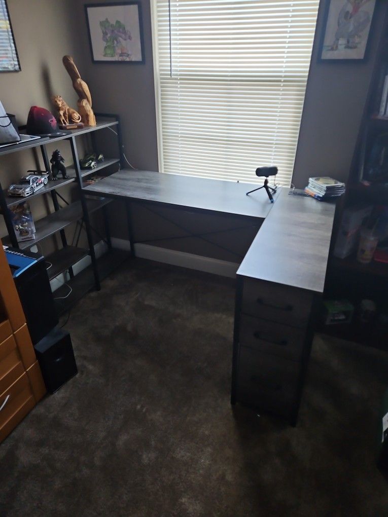 Gaming Desk