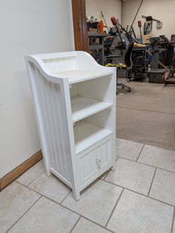 Small bathroom organizer by crate& barrel