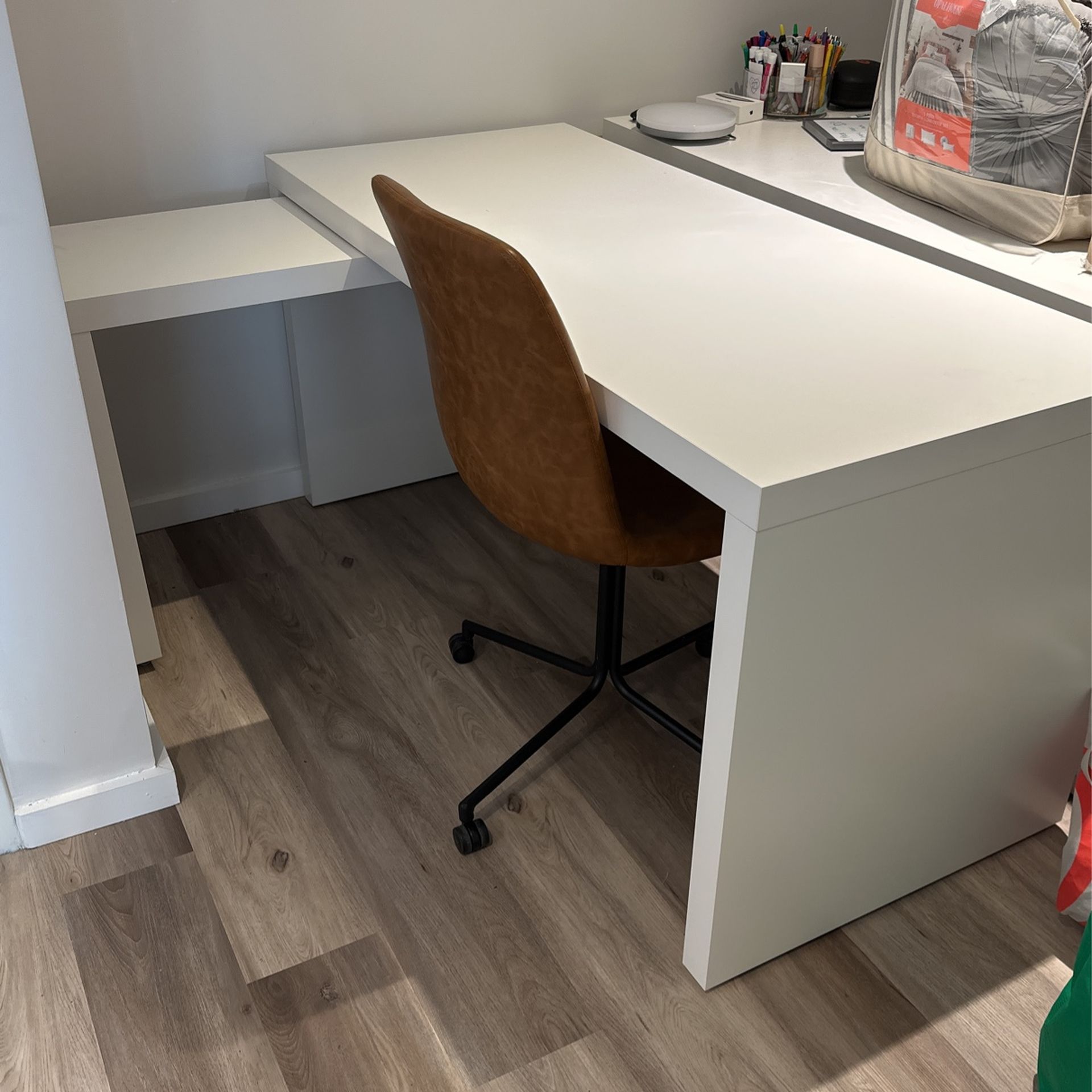 Descubrir 102+ imagen used office furniture brooklyn Abzlocal.mx