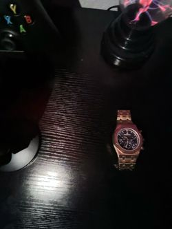 Rose Gold Chronograph Watch with Metal Bracelet