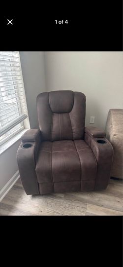 Recliner Chair (Dark Brown)